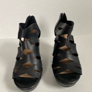 Torrid: Open Toed Black Wedges, Size 12W